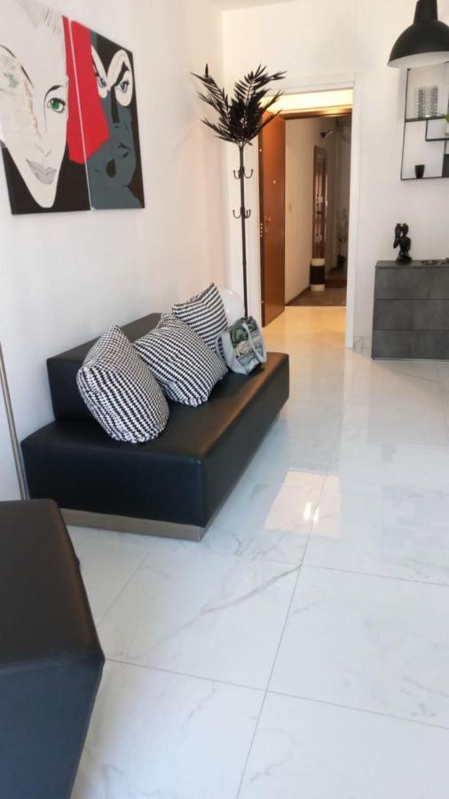 Violet Apartment Como Exterior foto